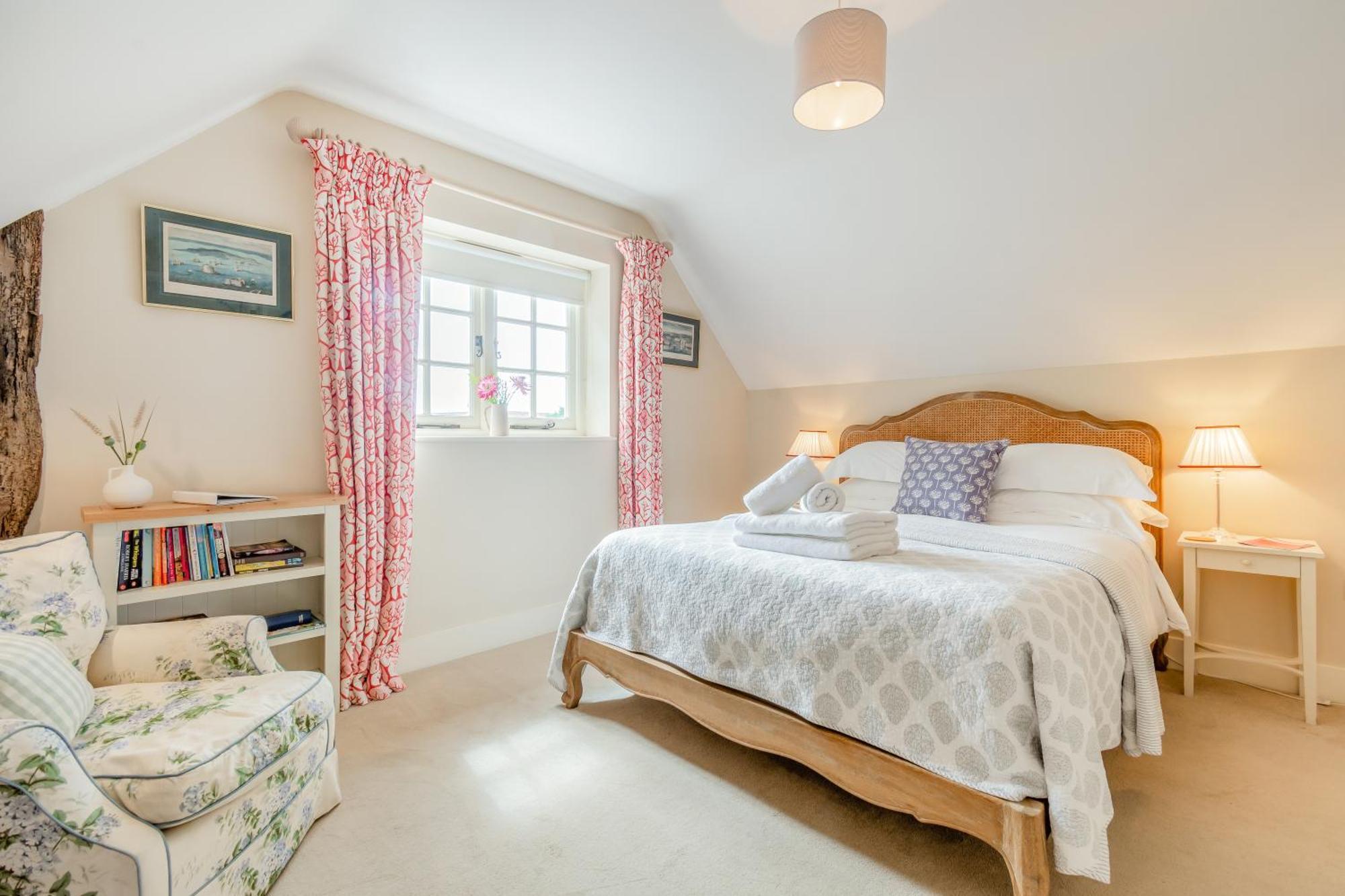 Tiger Inn - Elizabeth Eastdean Номер фото